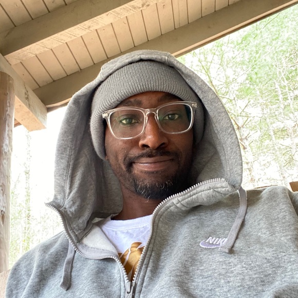 Meet your Posher, Brian - Picture 1 of 1